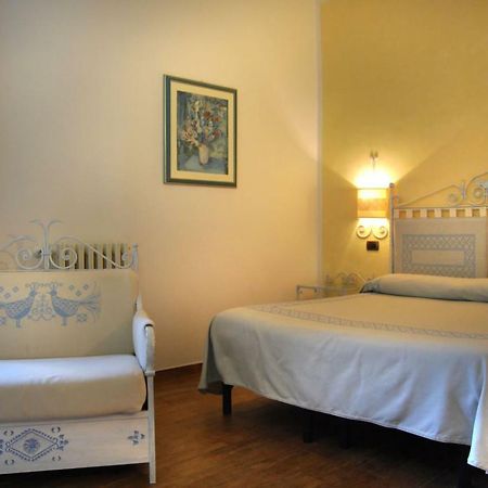 Il Gallo Di Gallura Bed & Breakfast Tempio Pausania Exterior photo